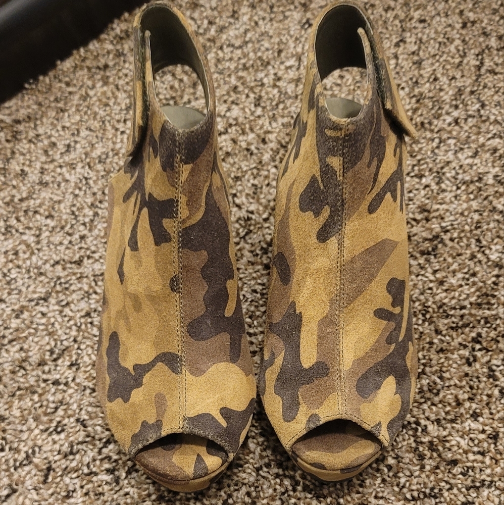 Chocolat Blu Green and Brown Ankle Boots